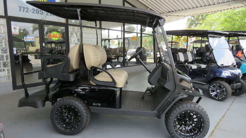 Front view of 2024 E-Z-GO Express S4 ELiTE Lithium Bright White in Charleston South Carolina