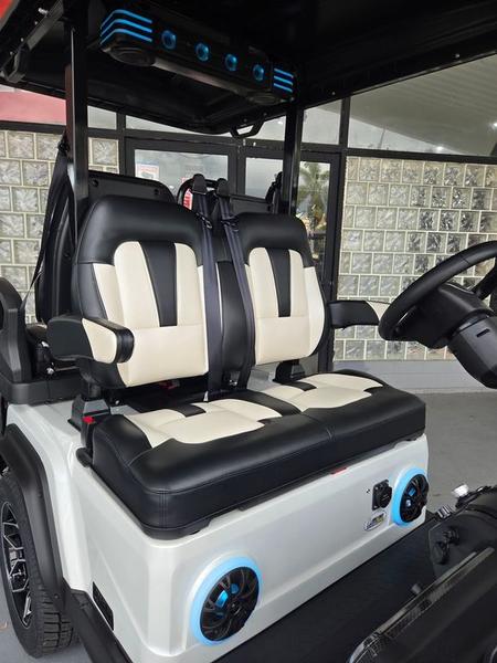 Four-passenger seating of 2025 Evolution D5-Ranger 2+2 Plus White golf cart available in Ohio with export delivery