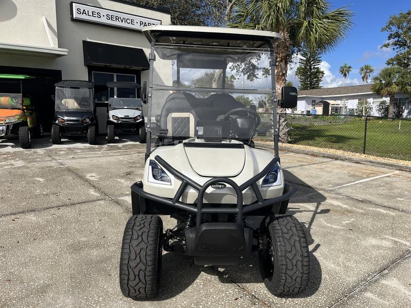 Front view of 2025 Star EV Sirius 4 at The Landings Golf & Athletic Club in Savannah, Georgia.