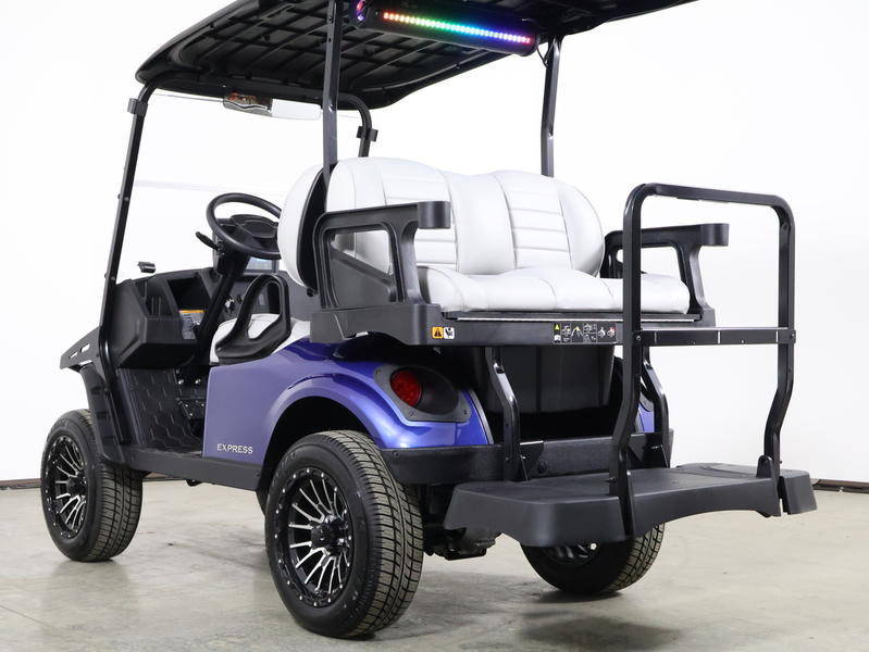 2026 E-Z-GO Express 4 Summit XT EFI Gas 4-Passenger Lifted Golf Cart - obrazek 8