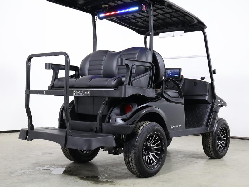 2026 E-Z-GO® Express 4 Summit XT 13.5 HP EFI Gas Lifted Golf Cart - immagine 7