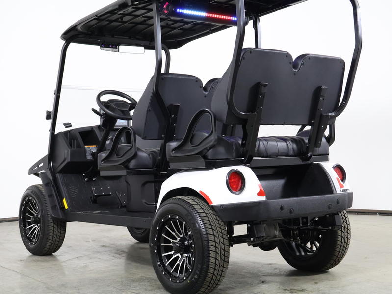 2026 E-Z-GO Liberty Summit XTL ELiTE Lithium 4-Passenger Forward-Facing Golf Cart — изображение 2