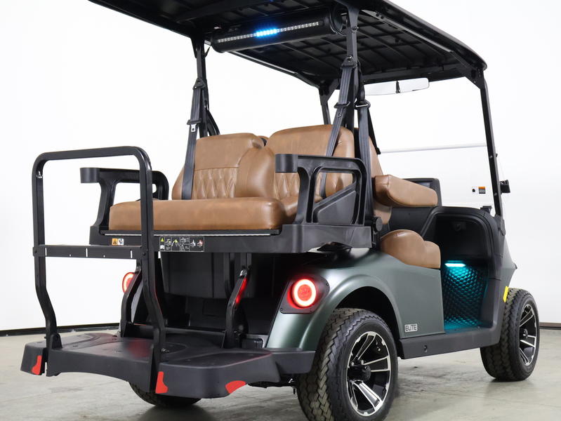 2026 E-Z-GO® RXV 4 Touring STL ELiTE Lithium 4-Passenger Luxury Golf Cart - Image 15